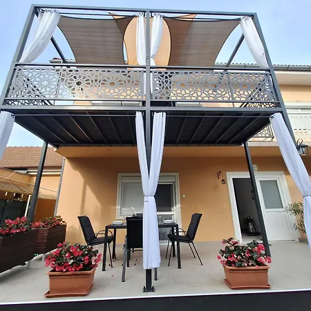 Apartamento Mária Zamárdi